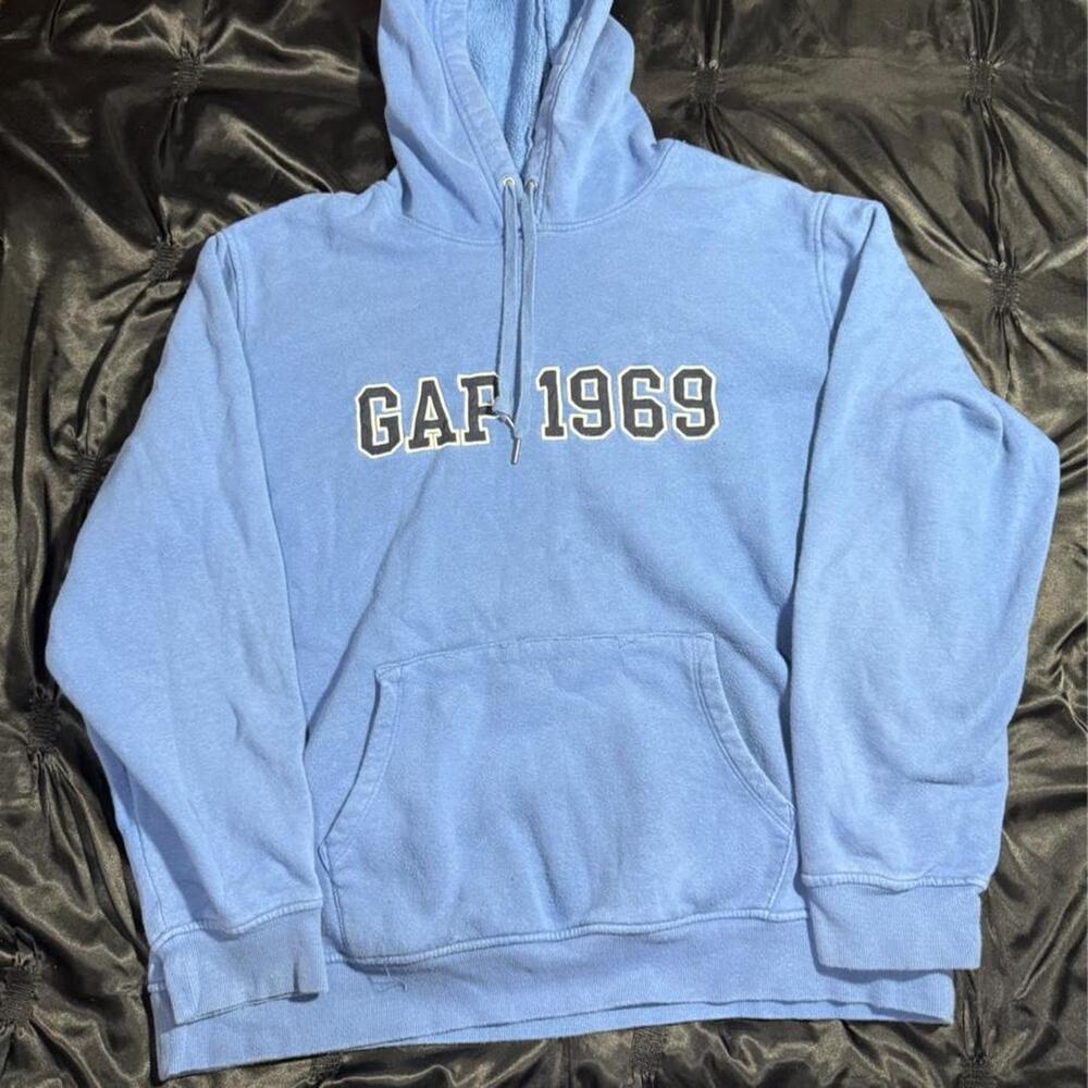 Gap hoodie